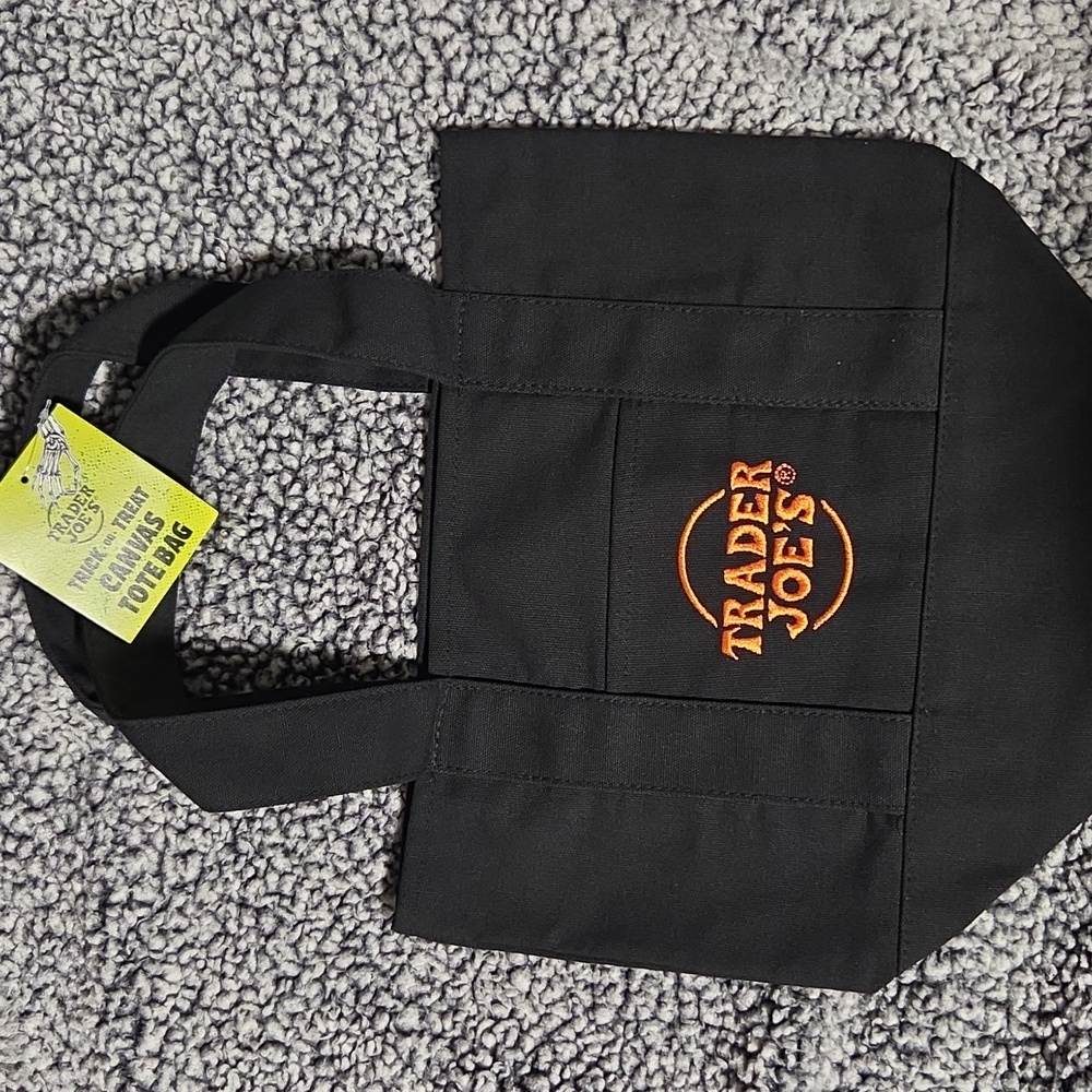 TRADER JOES TOTE BAG